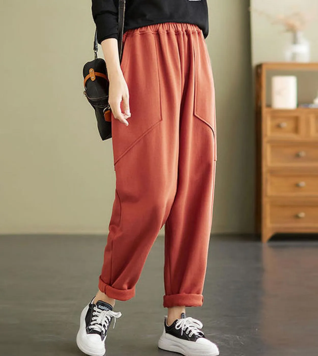 Autunno Inverno Stile Arti Donna Elastico in vita Pantaloni larghi solidi Doppia tasca Tutti abbinati Pantaloni Harem casual V62