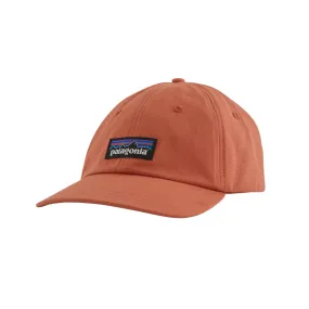 Cappello Patagonia P-6 Label Trad Cap Corallo